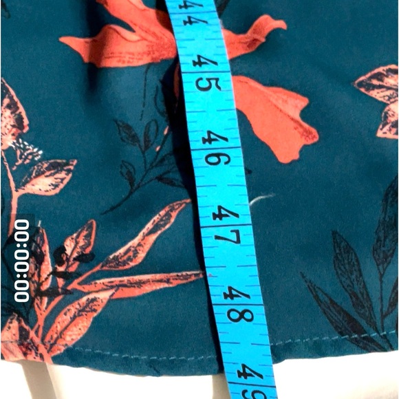 🌼TORRID Teal Floral Print Beautiful Kimono🌼 - Picture 15 of 16